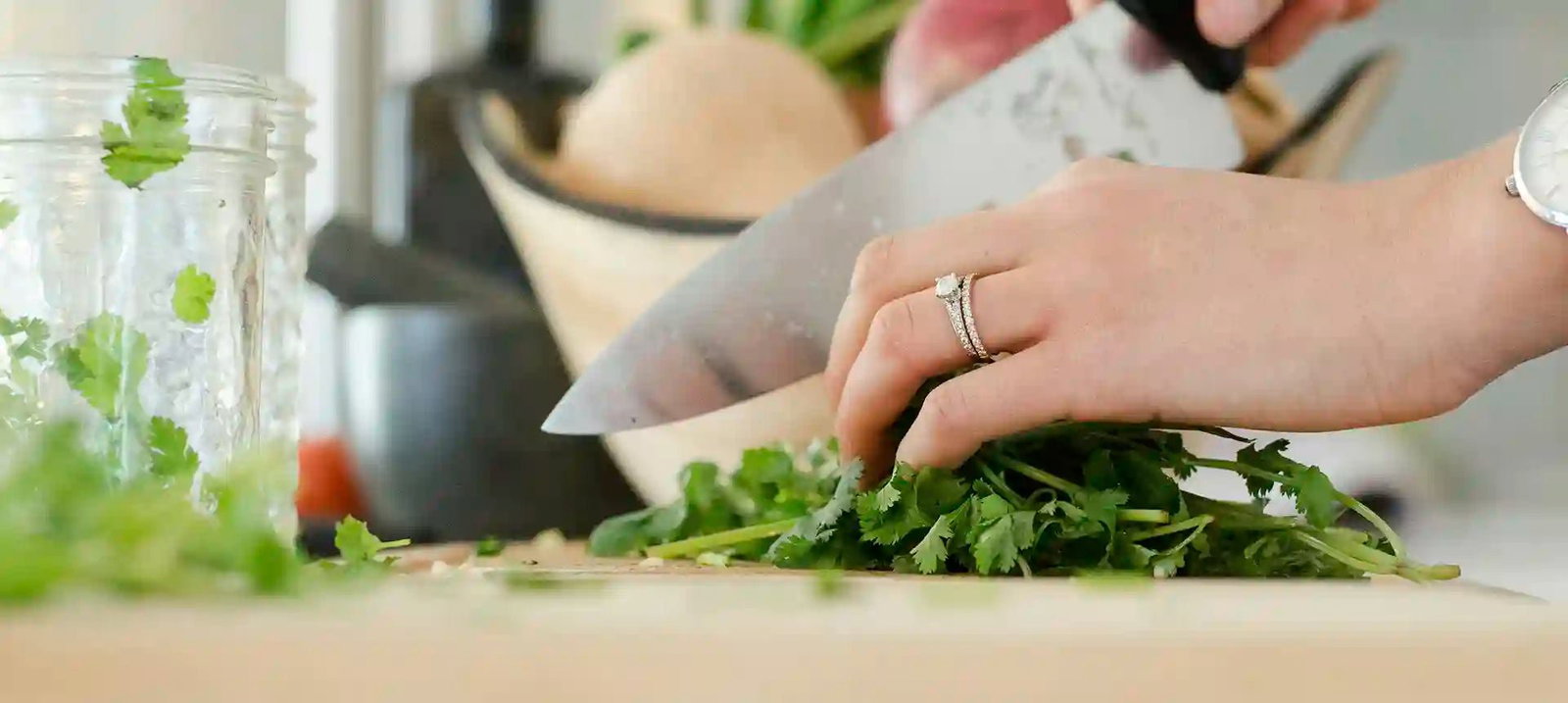 Guía del Aceite de Oliva para cocinar, freír y hacer ensaladas